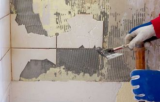 d&eacute;couvrez le prix du carrelage au m&sup2;, les diff&eacute;rents types de carrelage et les facteurs qui influencent les tarifs pour bien estimer votre budget avant travaux.