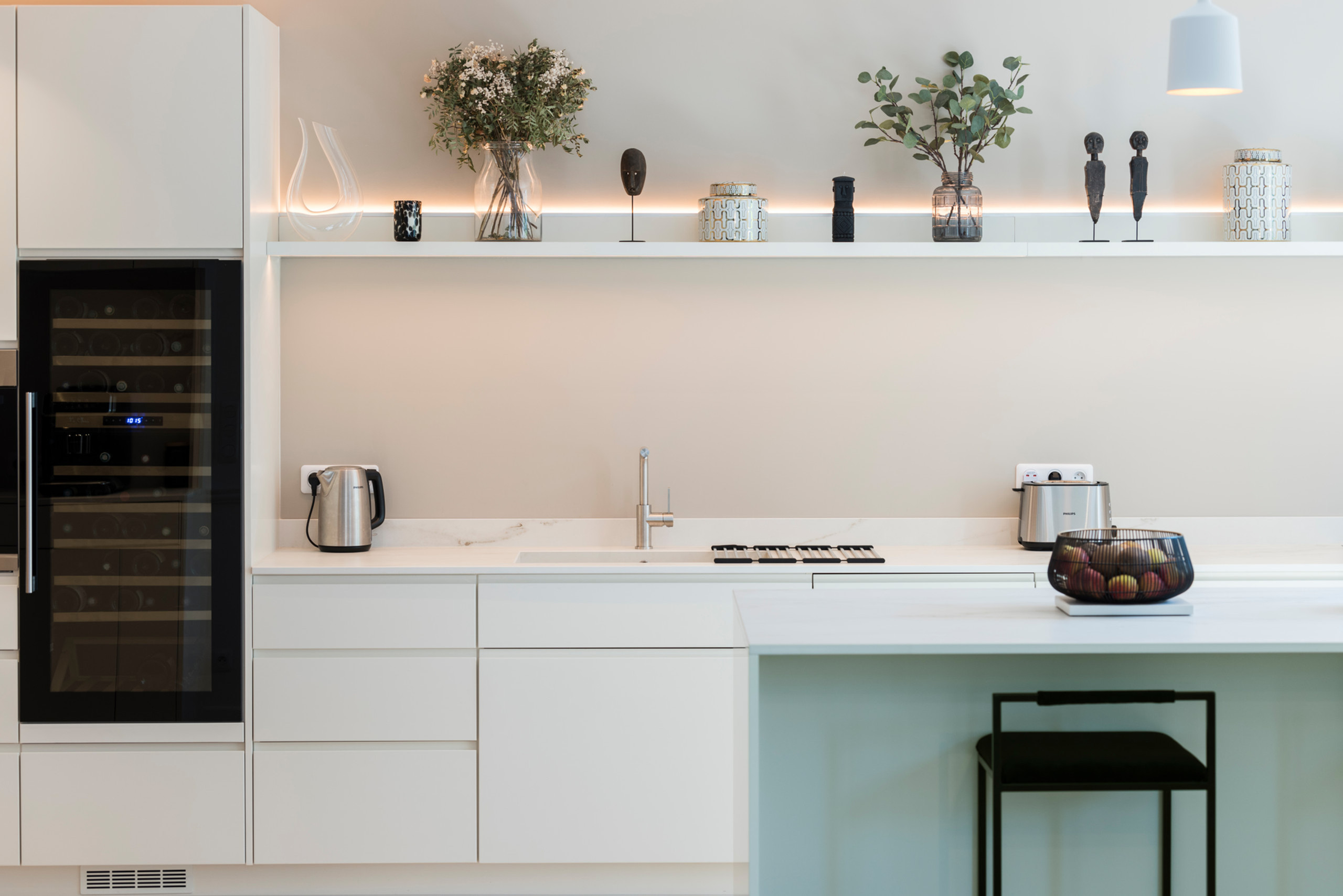 confiez la rénovation de votre cuisine à vaucresson à notre équipe d’experts pour un espace moderne, fonctionnel et sur-mesure. devis gratuit et conseils personnalisés.