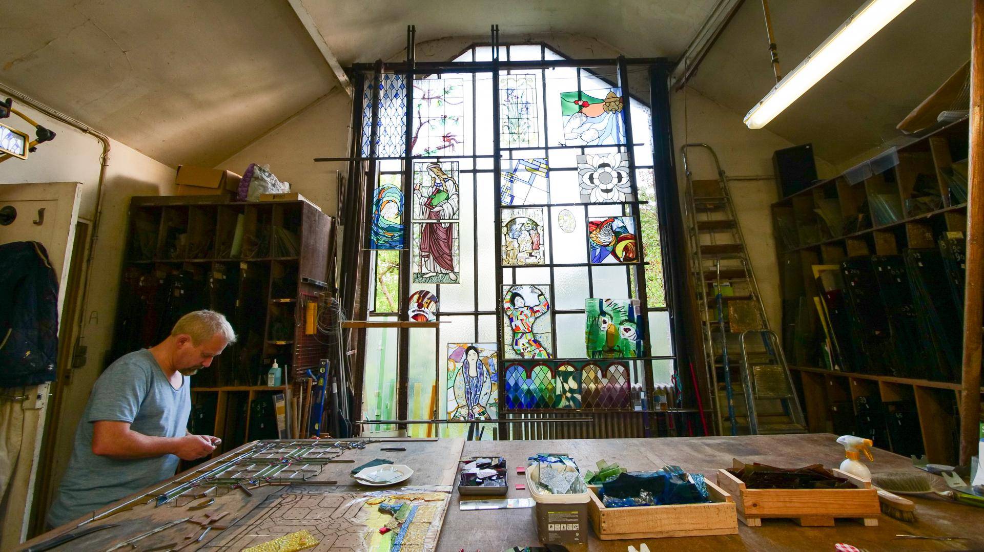 d&eacute;couvrez nos services de r&eacute;novation &agrave; vaucresson : expertise, conseils personnalis&eacute;s et accompagnement complet pour tous vos projets de r&eacute;novation int&eacute;rieure et ext&eacute;rieure.