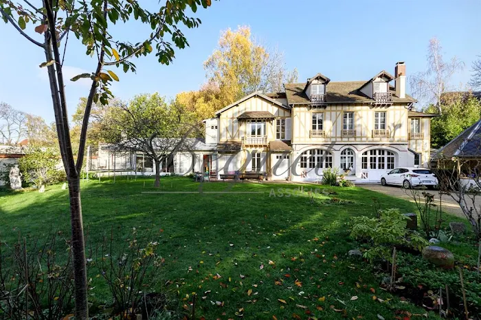 confiez votre projet de r&eacute;novation &agrave; vaucresson &agrave; des experts ! r&eacute;novation compl&egrave;te ou partielle, travaux de qualit&eacute;, conseils personnalis&eacute;s et devis gratuit pour valoriser votre bien immobilier.