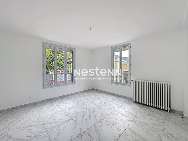 confiez vos travaux d&rsquo;int&eacute;rieur &agrave; vaucresson &agrave; des professionnels qualifi&eacute;s : r&eacute;novation, am&eacute;nagement, d&eacute;coration et finitions pour un int&eacute;rieur sur-mesure et &agrave; votre image. demandez votre devis gratuit d&egrave;s maintenant !