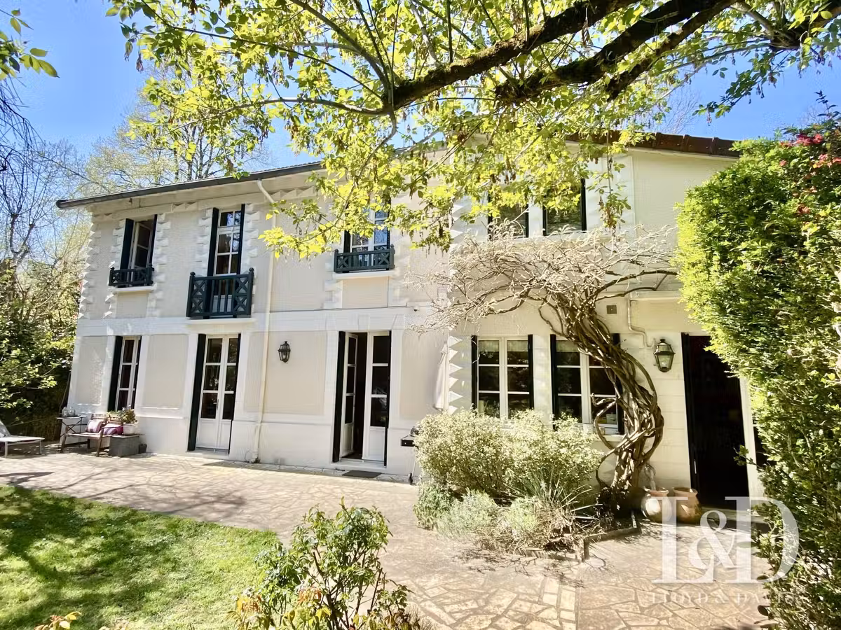 d&eacute;couvrez notre s&eacute;lection de fen&ecirc;tres &agrave; vaucresson : installation, r&eacute;paration et r&eacute;novation sur mesure pour am&eacute;liorer l&rsquo;isolation et l&rsquo;esth&eacute;tique de votre maison. demandez votre devis gratuit !