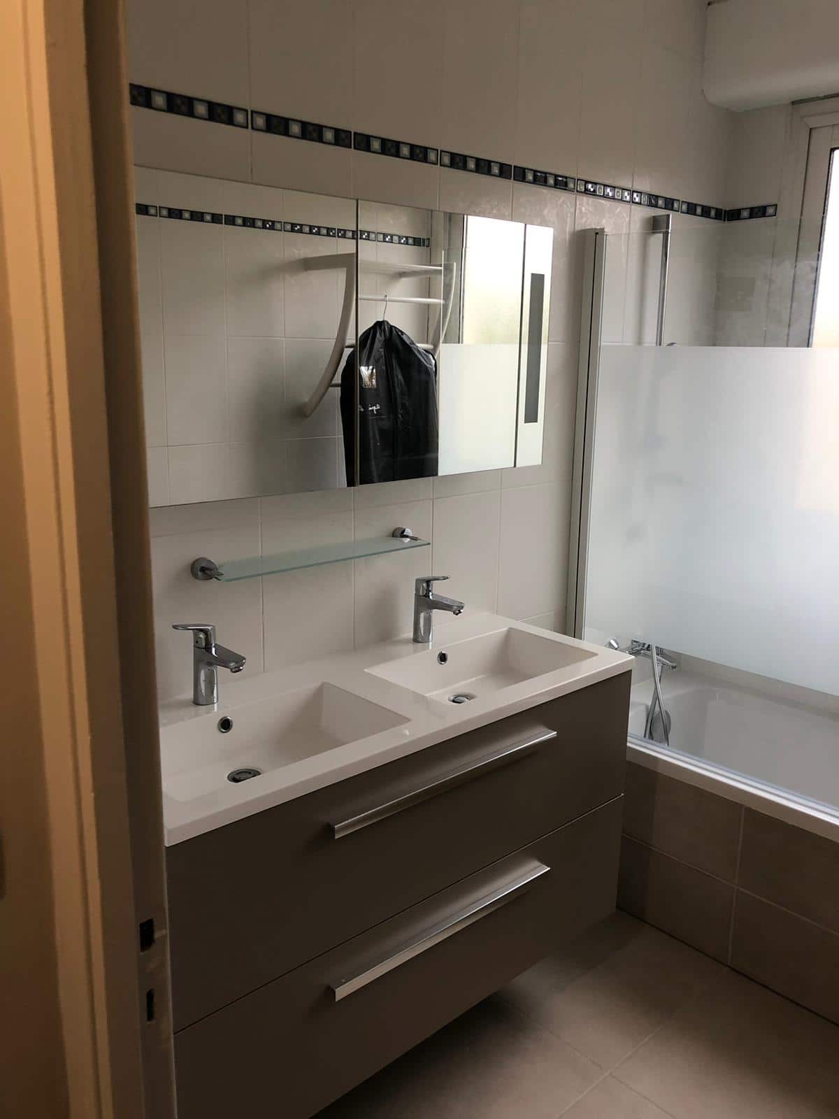 trouvez un plombier professionnel &agrave; vaucresson pour tous vos besoins en plomberie : d&eacute;pannage, installation, entretien, urgence et devis gratuit. service rapide et de qualit&eacute;.