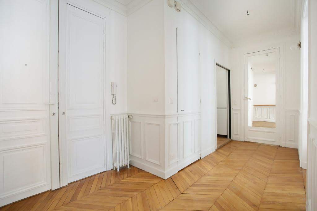 Conseils pour la rénovation d’appartement à Paris : étapes clés et astuces découvrez nos conseils essentiels pour réussir la rénovation de votre appartement à paris, alliant design, optimisation de l